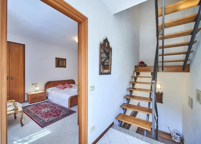 Casa Mocchetti * Lezzeno