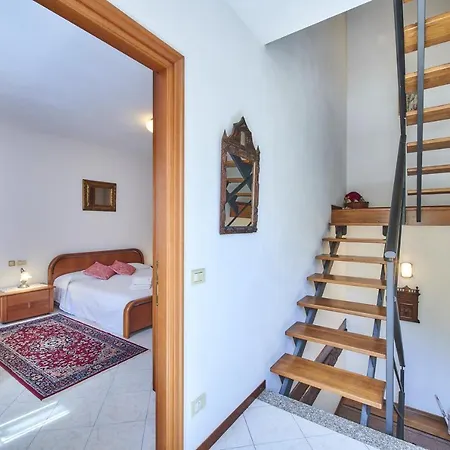 Casa Mocchetti * ليتْسّينو