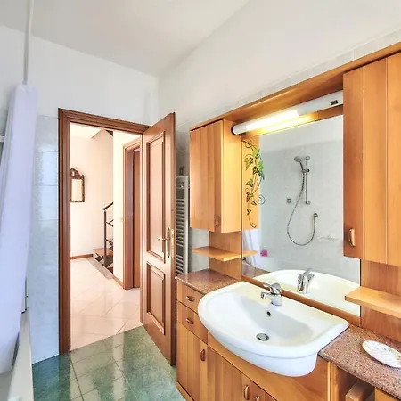 بيت للعطل Casa Mocchetti